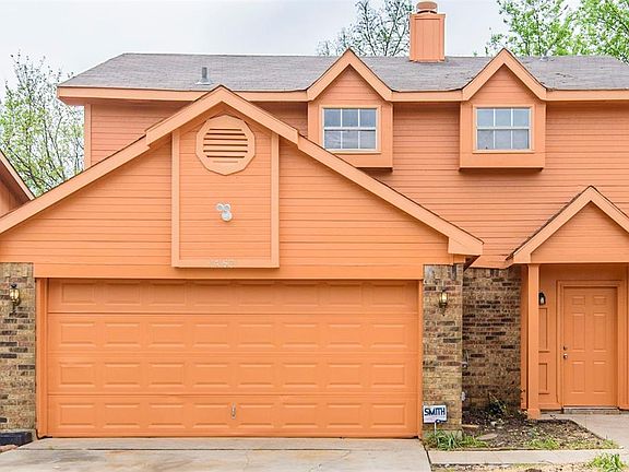 3rd image of 1467 Woodhall Ct
