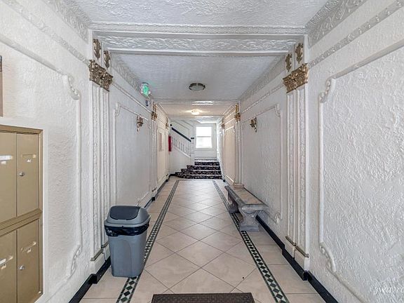 2nd image of 2325 Jackson St #202K