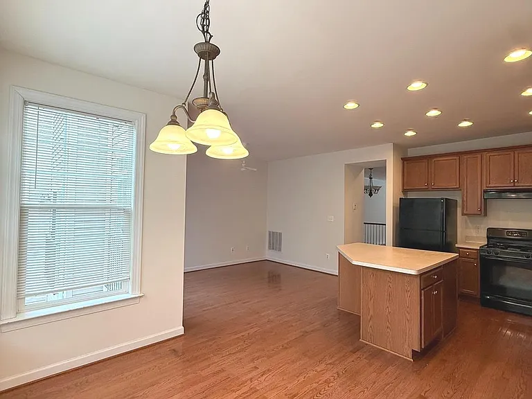 14170 Catbird Dr — Photo 8