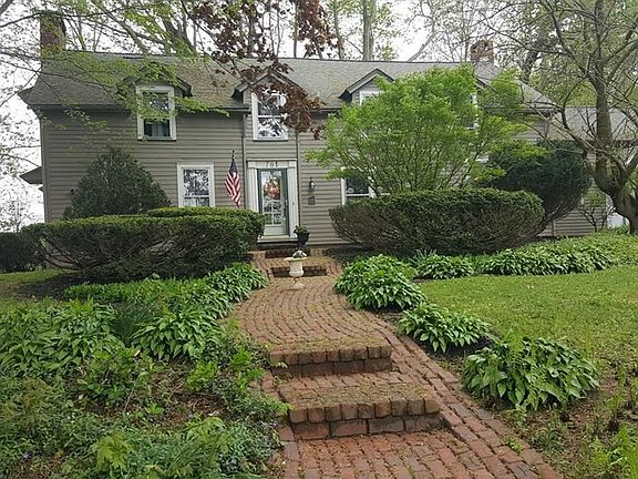 1811 built 2,400+ sq ft historical beauty with great access to I-90 and Rte. 11