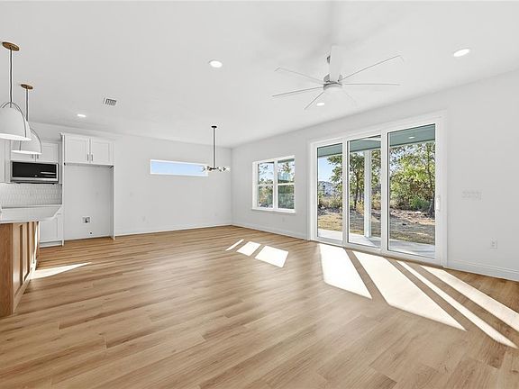 2nd image of 1064 SW 67th Way