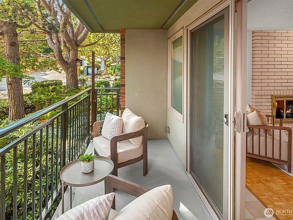 5th image of 3400 25th Avenue W #201