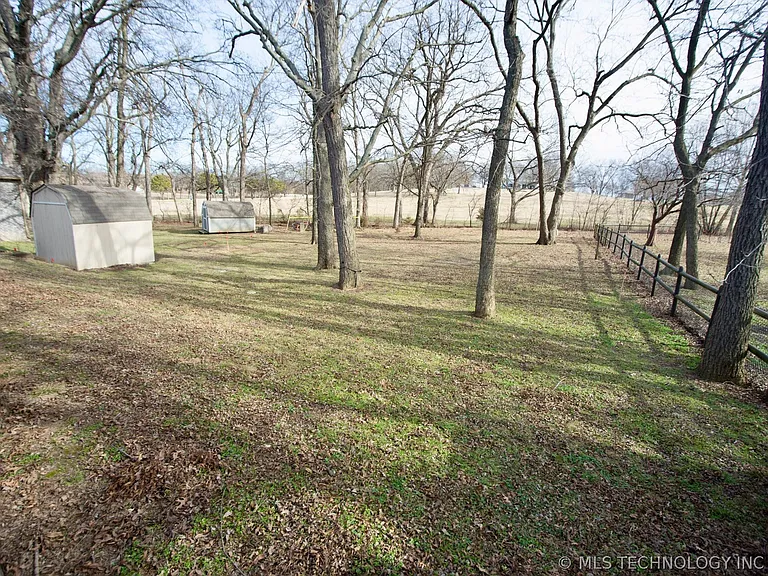 3316 Eagle Ct — Photo 21