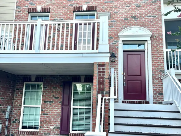 10420 Sablewood Dr Unit 113, Raleigh, NC 27617