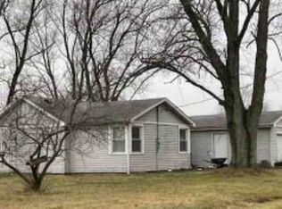 211 Railroad St, Trilla, IL 62469