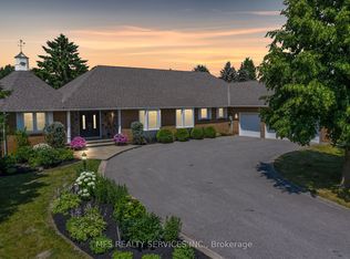 8 Marilyn Ave, Whitchurch Stouffville, ON L4A2C8