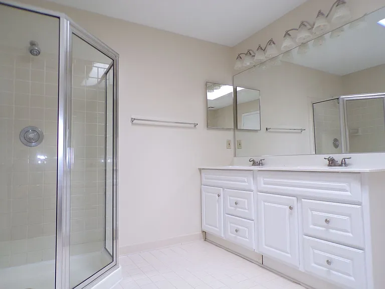 8305 Ridge Crossing Ln — Photo 21