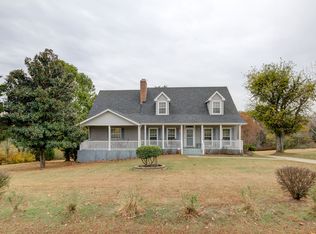 875 Hartman Ct, Adams, TN 37010