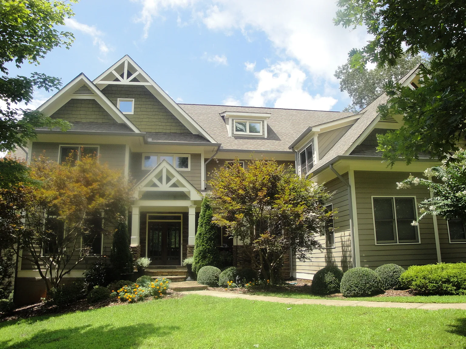 100 Sharpview Ln photo 1