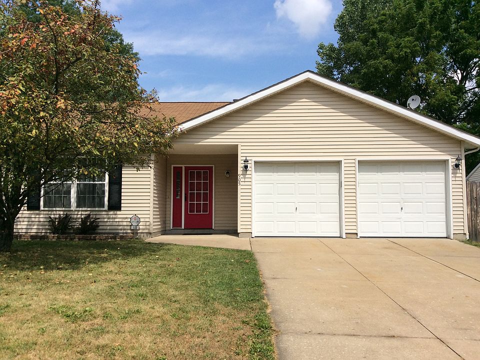 1st image of 905 Elizabeth Ct