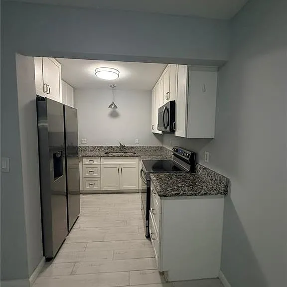 2124 SE Edler Dr — Photo 5