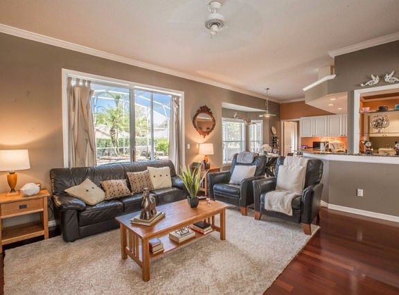 5th image of 7755 Glynde Hill Dr