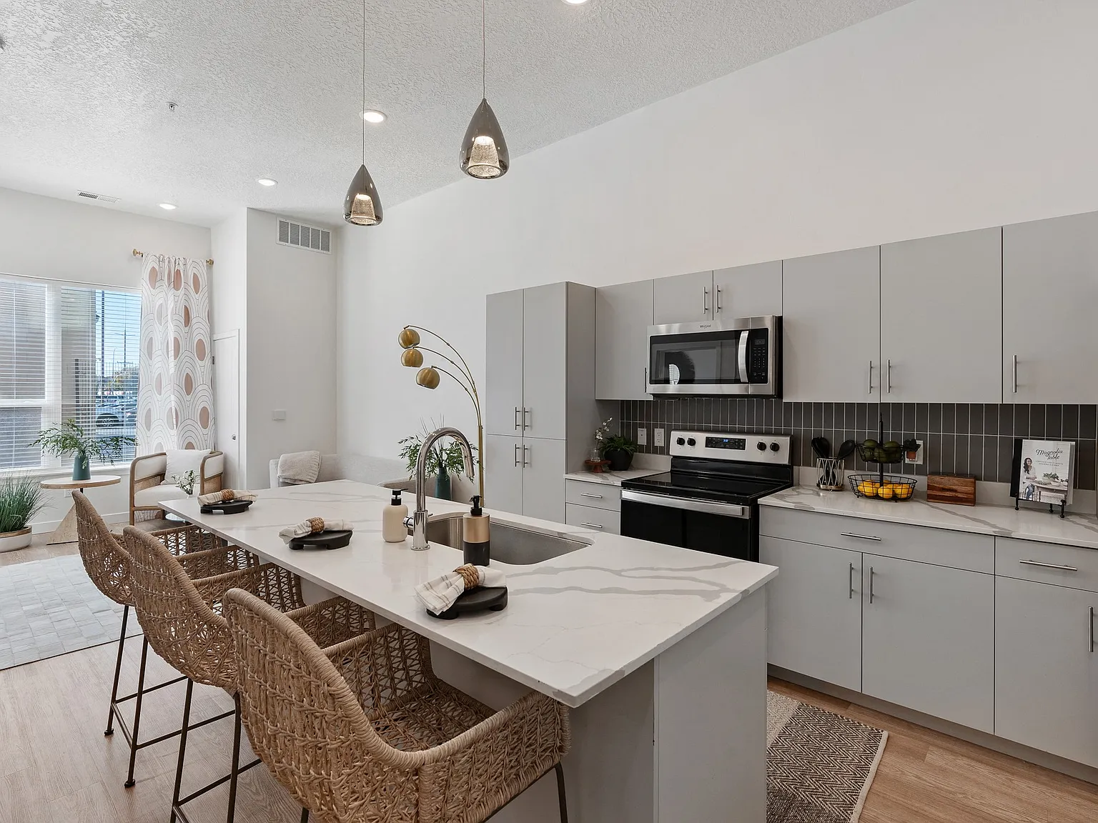 SevenO2 Main Apartments — Photo 4