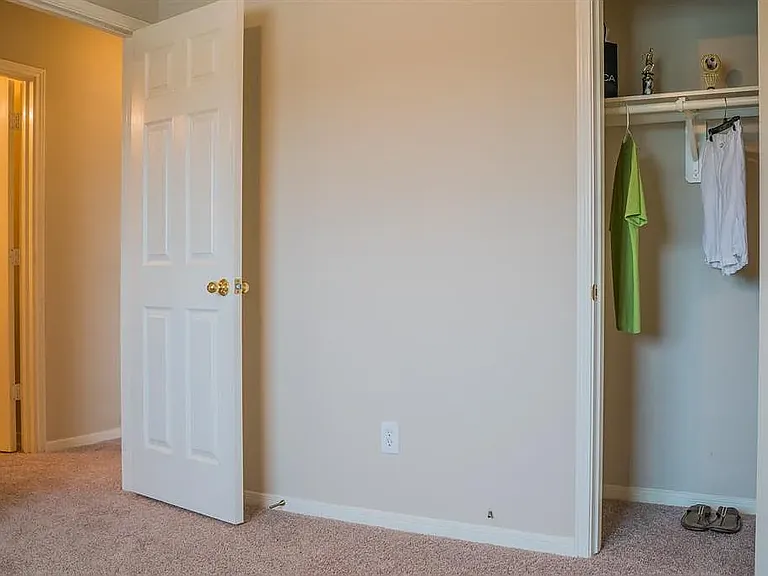 8002 Arapahoe Ridge Ln — Photo 7