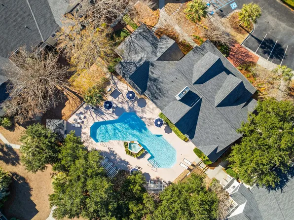 1324 Legends Club Dr, Mount Pleasant, SC 29466