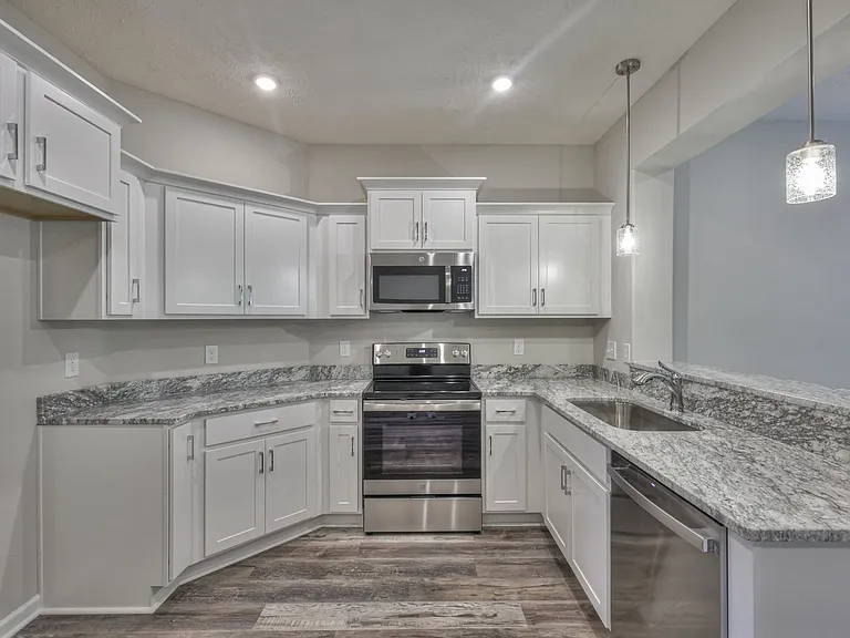 113 Creek Wood Rd — Photo 10