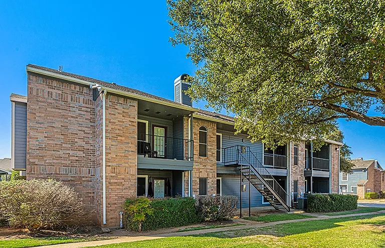 Venue at 8651 Apartments — Photo 10