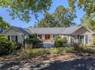 88 Ridgeview Dr SE, Silver Creek, GA 30173