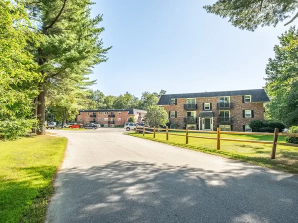 Jaffwood Apartments, 142 Main St #E2621c098, Jaffrey, NH 03452