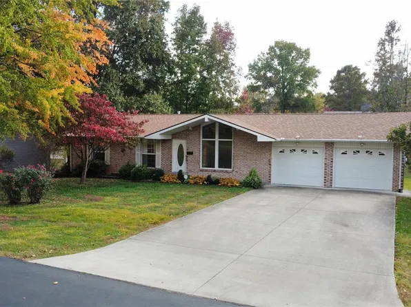 143 Michelle Dr, Jackson, MO 63755