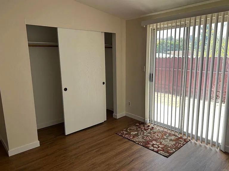 8621 Willow Ter — Photo 24