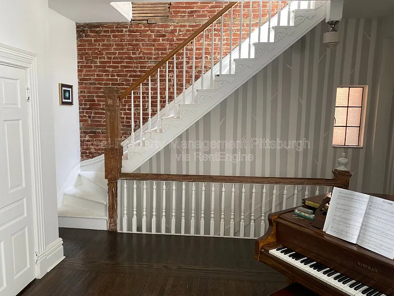 207 S Millvale Ave #1 — Photo 23
