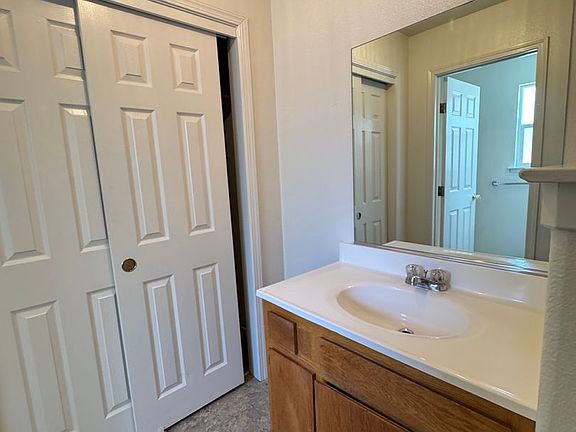 5th image of 1332-1342 S Santa Fe St #1336