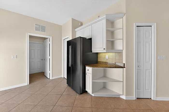 118 Padova Way — Photo 16