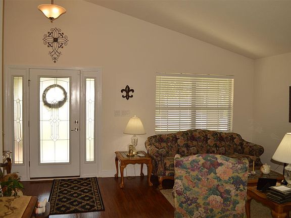 4th image of 9596 Laramie Dr