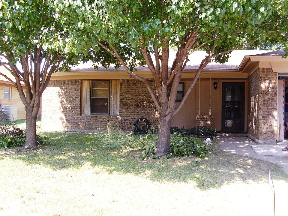 1st image of 416 Berkshire Dr