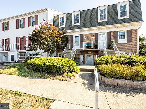 4th image of 14454 Turin Ln