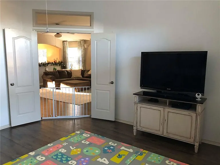 4717 Norman Trl — Photo 18