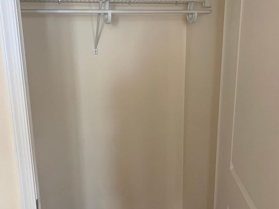 4th image of 5845 Germantown Ave #200