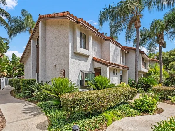 221 Oahu Way, Placentia, CA 92870