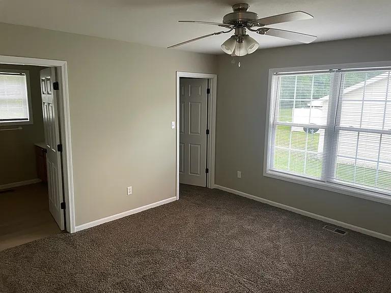 Timberline Dr — Photo 5