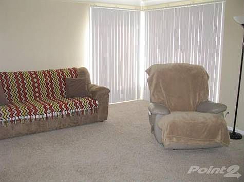 5th image of 22451 Daniels St