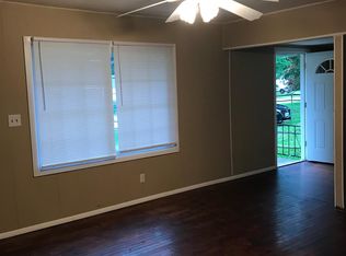 1526 E Livingston St, Springfield, MO 65803