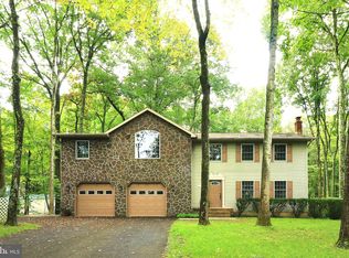 110 Lone Pine Rd, Port Matilda, PA 16870