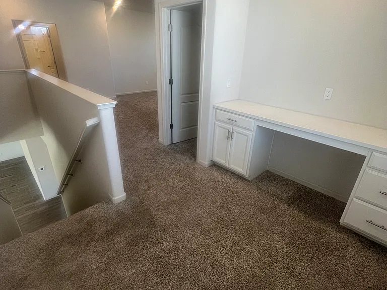 1878 Holland Ln — Photo 36