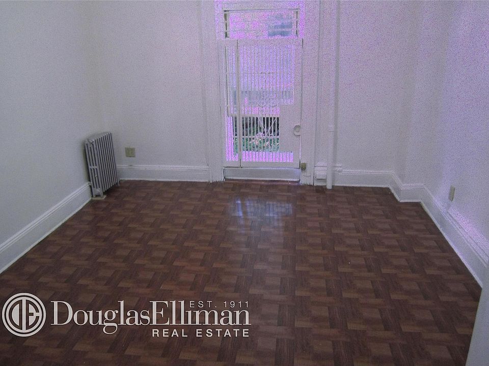 2nd image of 140 Macon St APT 2