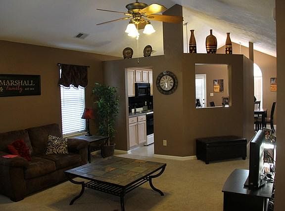2nd image of 760 Nickwood Trl