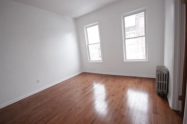 Rented by Nooklyn NYC LLC | media 17