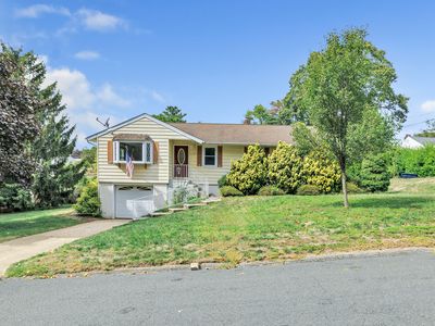 47 Victory Street, Shelton, CT, 06484