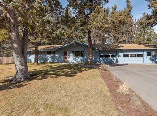 1262 NE Burnside Ave #1, Bend, OR 97701