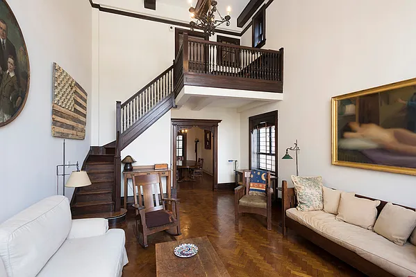 Sold by Compass | media 2