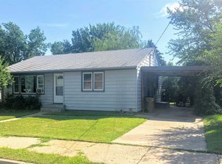 1517 5th St SW, Minot, ND 58701