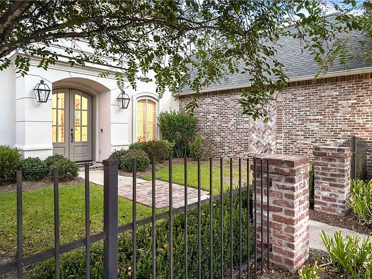 618 Millikens Bnd — Photo 38