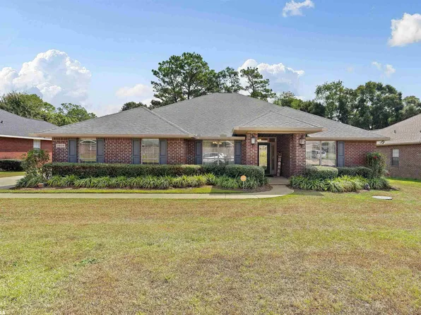 2835 Saddlebrook Dr E, Mobile, AL 36695