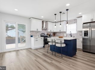 1230 Hall Ave, Abington, PA 19001