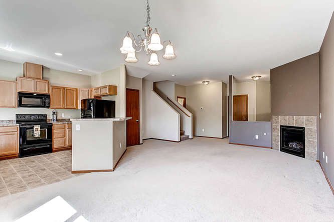 1st image of 1410 51st St NE #503